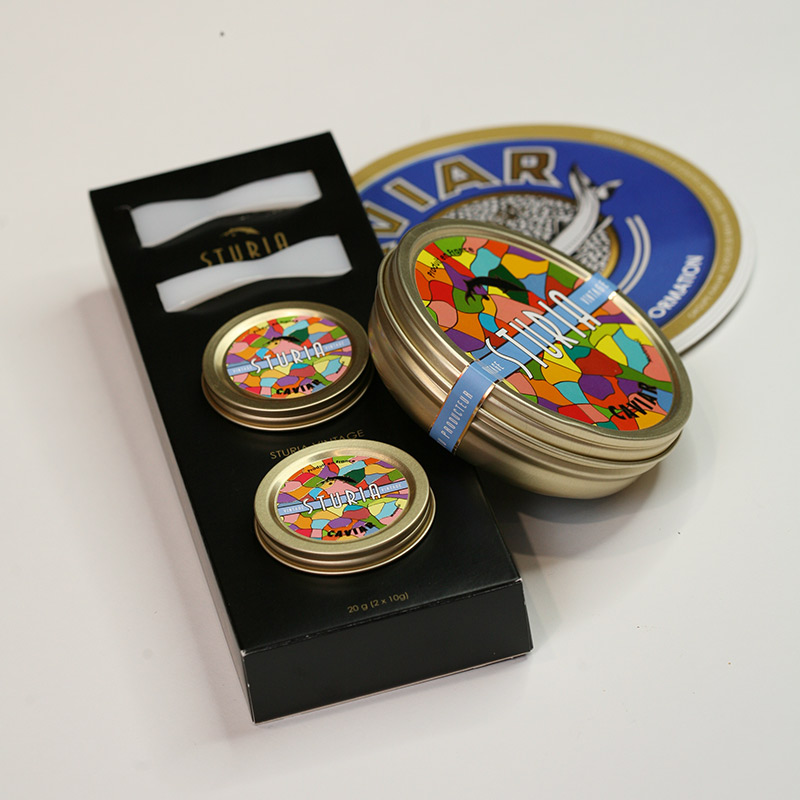 Coffret Caviar d’Aquitaine Sturia (photo non contractuelle) Coffret Caviar d’Aquitaine Sturia (photo non contractuelle)